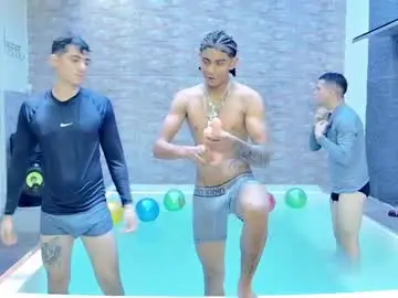 Chaturbate Live Porn of boysgang_sex