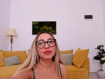 Chaturbate Free Porn Cam of emrya