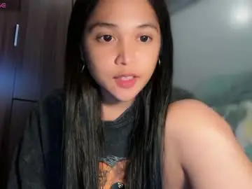 Chaturbate Live Sex Cam of gwynmylove