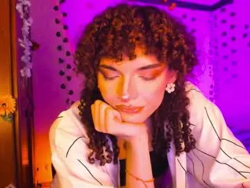 Chaturbate Watch Live Sex Cams of lucianromeo17