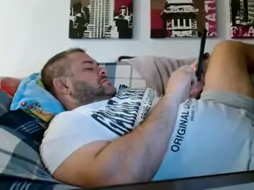 Chaturbate Watch Live Sex Cams of themastercomander