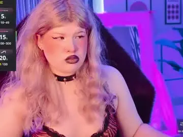 Chaturbate Live Sex Cam of lilithnelson