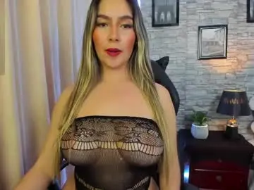 Chaturbate Live Sex Cam of skarleth__rose