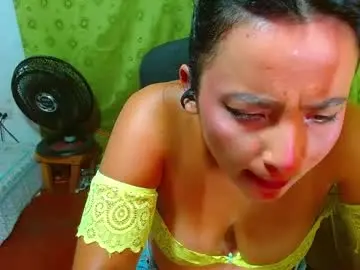 Chaturbate Live Sex of squirt_dirty_anal