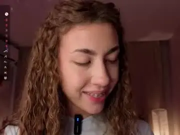 Chaturbate Best live sex cam show of winnierabsatt