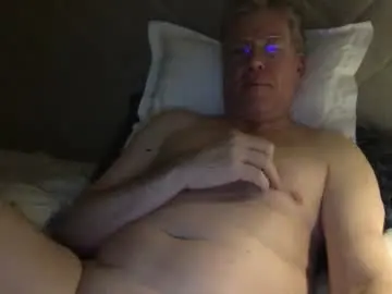 Chaturbate Best live sex cam show of 1bicuriousbull