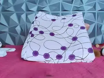 Chaturbate Live Porn of angel_red77