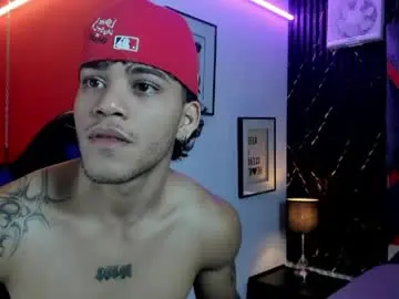 Chaturbate Nude Webcam of izaak_taylor7