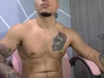 Chaturbate Free Live Porn of magic_mike_26