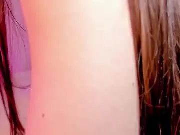 Chaturbate Live Sex of miia_rose12