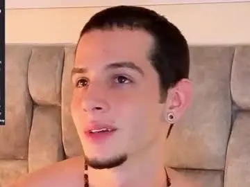 Chaturbate Sex Cam of isaacblaze_