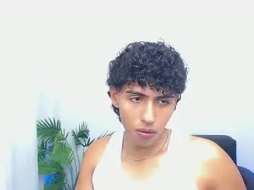 Chaturbate Best live sex cam show of markuz_18