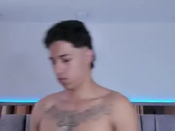 Chaturbate Live Sex Cam of orionblaze69_