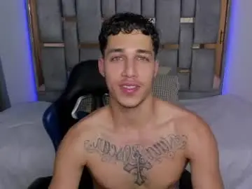 Chaturbate Adult Video Chat of orionblaze69_