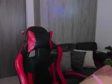 Chaturbate Free Live Porn of zoee_jackson