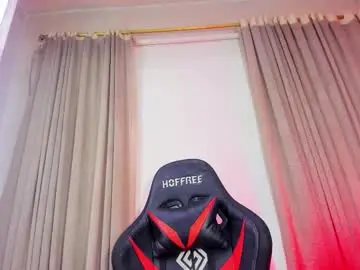 Chaturbate Best live sex cam show of aleja_hill