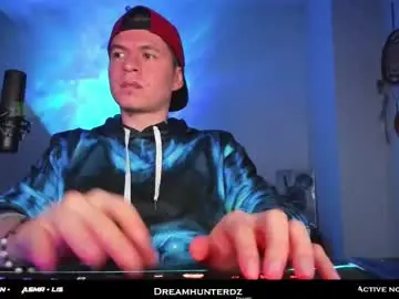 Chaturbate Adult Webcam of dreamhunterdz