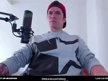 Chaturbate Adult Webcam of dreamhunterdz