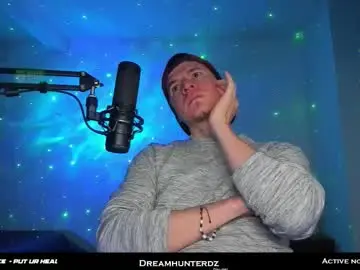 Chaturbate Free Porn Cam of dreamhunterdz