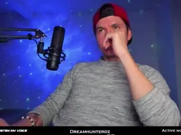 Chaturbate Nude Webcam of dreamhunterdz