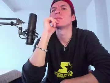 Chaturbate Adult Webcams of dreamhunterdz