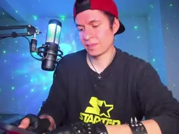 Chaturbate Watch Live Sex Cams of dreamhunterdz