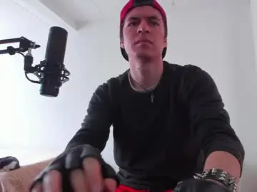 Chaturbate Nude Webcam of dreamhunterdz