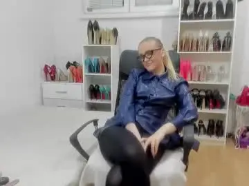 Chaturbate Nude Webcam of naughtysabine1