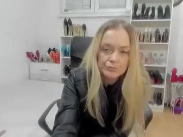 Chaturbate Nude Webcam of naughtysabine1