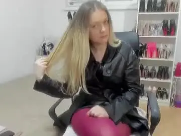 Chaturbate Free Porn Cam of naughtysabine1