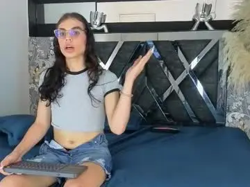 Chaturbate Sex Chat of adrian_camii