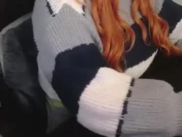 Chaturbate Best live sex cam show of elly_petite