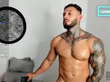 Chaturbate Watch Live Sex Cams of mike_belle