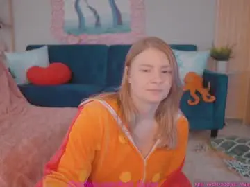 Chaturbate Live Sex Cam of asiri_ocean