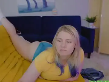 Chaturbate Live Sex Cam of asiri_ocean