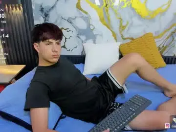 Chaturbate Live Sex Cam of brent18_