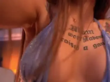 Chaturbate Live Porn of deeptalkss_