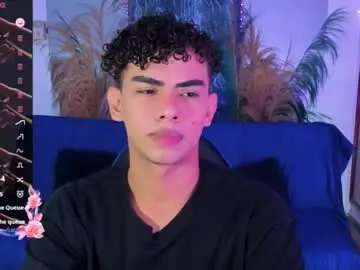 Chaturbate Live Sex Cam of jaedasky_