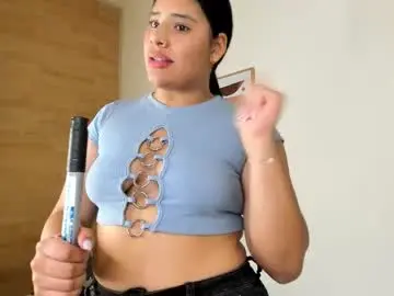 Chaturbate Live Porn of mia_hills__