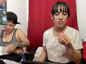 Chaturbate Free Porn Cam of michellbabilonia2412