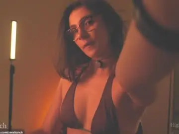 Chaturbate Adult Webcams of zarahlynch