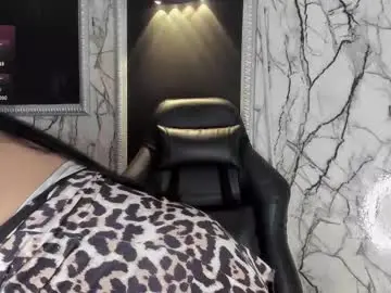 Chaturbate Free Porn Cam of adelinemoretti