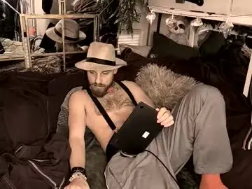 Chaturbate Sex Chat of bonnie_and_clyde_11