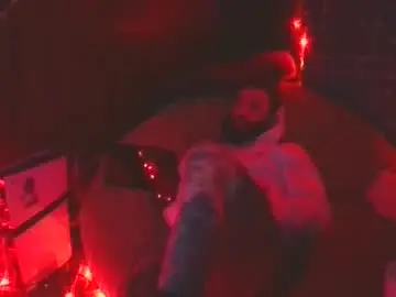 Chaturbate Live Sex Cam of brandonchampagne7