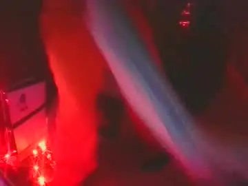 Chaturbate Live Sex Cam of brandonchampagne7