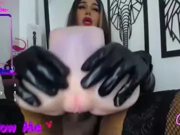 Chaturbate Best live sex cam show of miha_califa