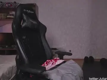 Chaturbate Watch Live Sex Cams of julian_cassablanca