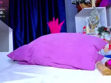 Chaturbate Watch Live Sex Cams of kikiolovely