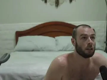 Chaturbate Live Sex Cam of max_august