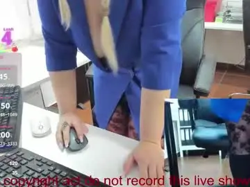 Chaturbate Nude Webcam of milf_viktoria